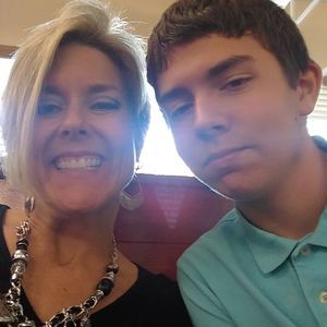 Meet your Posher, April